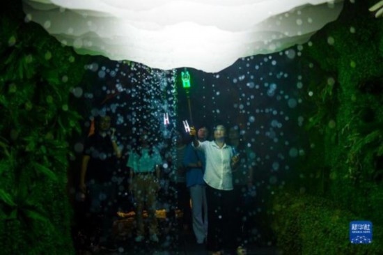 浙江新昌：夜經(jīng)濟(jì)拉動(dòng)旅游業(yè)發(fā)展