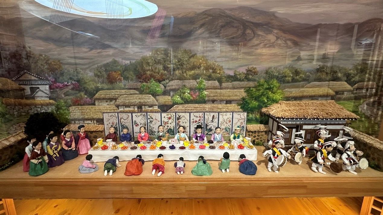 朝鮮族花甲禮展示。人民網(wǎng)記者 金洪花攝