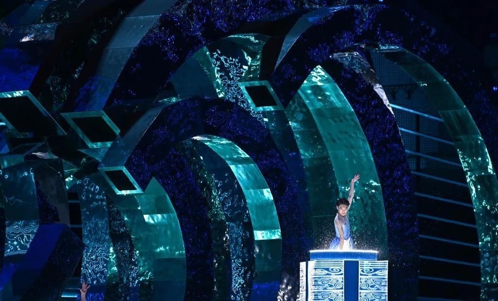 △9月23日，杭州第19屆亞洲運動會開幕式迎賓表演《水潤秋輝》。