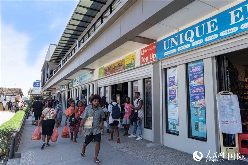 2023年9月12日，所羅門群島首都霍尼亞拉街景。人民網(wǎng) 賀吉攝