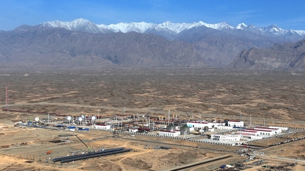 塔里木油田博孜天然氣處理廠。陳士兵 攝