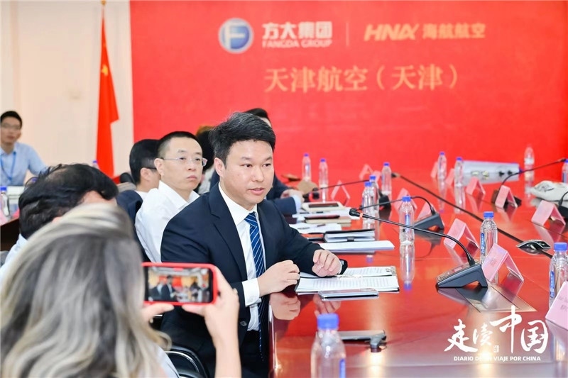 巴航工業(yè)大中華區(qū)商用飛機(jī)客戶支援經(jīng)理楊海波。主辦方供圖