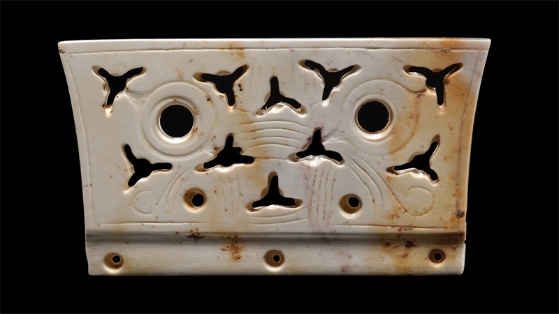 M106出土冠狀器。國家文物局供圖