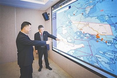 圖③：法官為涉案船舶尋找安全的錨泊地點。