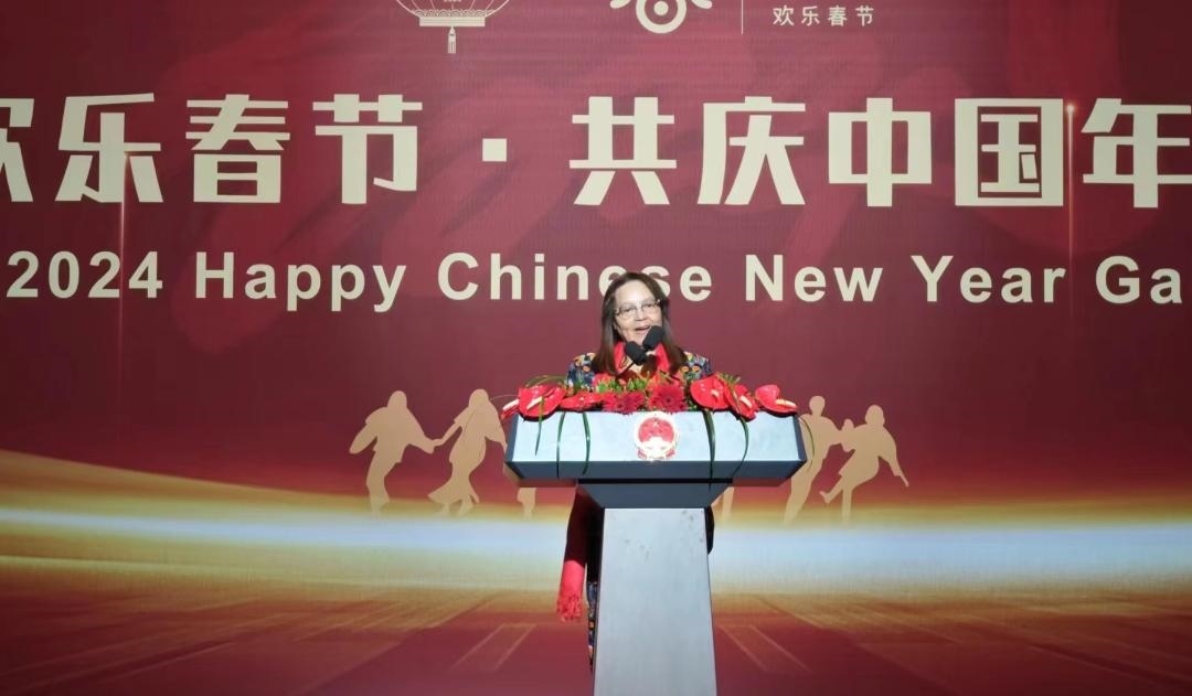 南非旅游部長德利萊女士致辭。中國駐南非大使館供圖