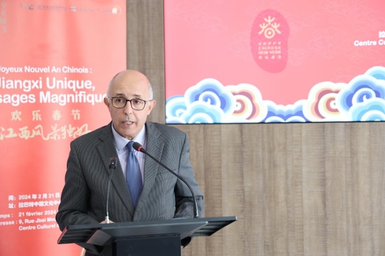 拉巴特文化藝術(shù)遺產(chǎn)復興協(xié)會主席德里希致辭?；艟z