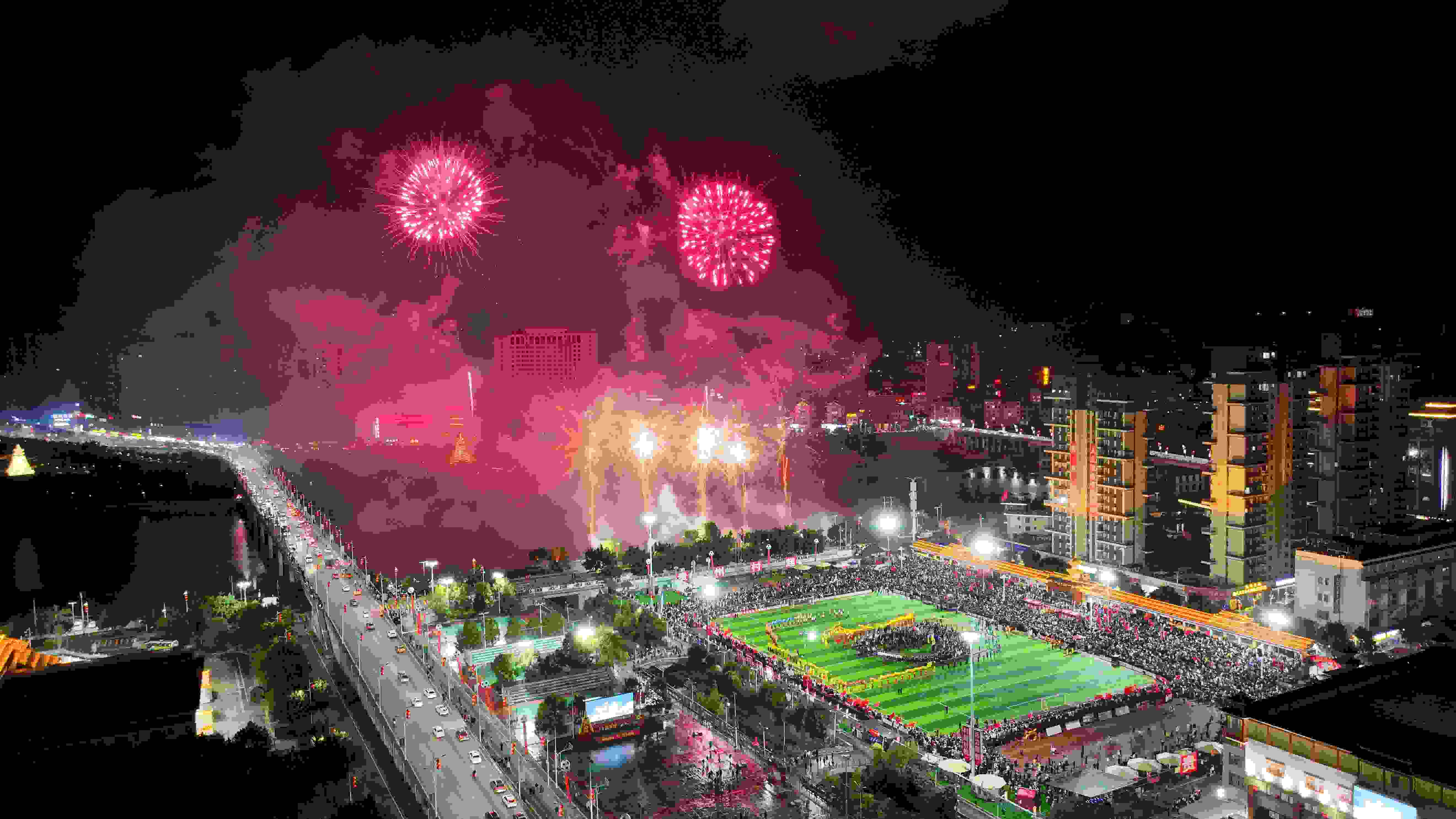 貴州榕江“村超”現(xiàn)場。韋貴金 攝