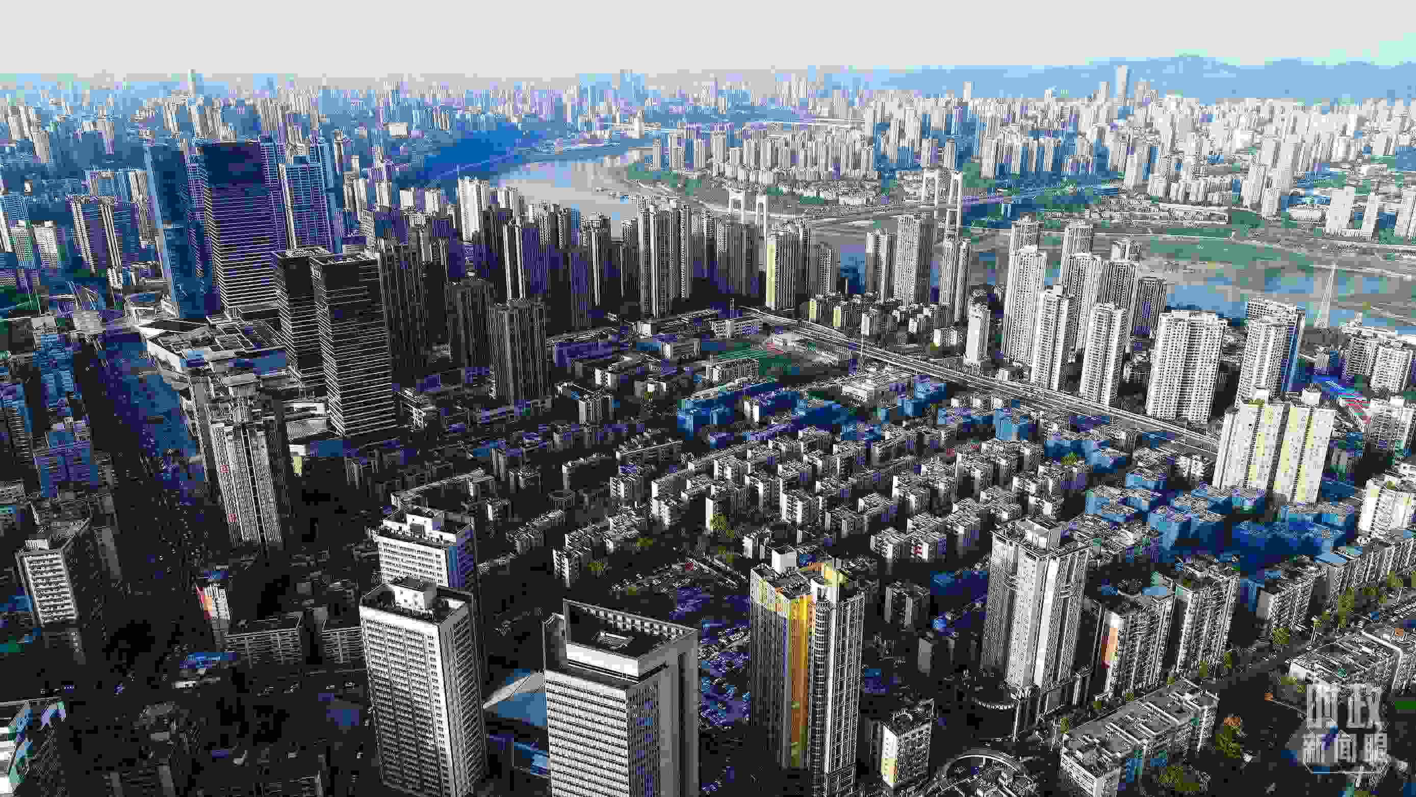 △俯瞰謝家灣街道民主村社區(qū)。（總臺記者謝鵬拍攝）