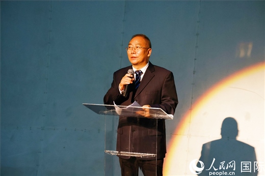 四川省文化和旅游廳副廳長王成平在活動現(xiàn)場進行旅游推介。人民網(wǎng)記者 陳海琪攝