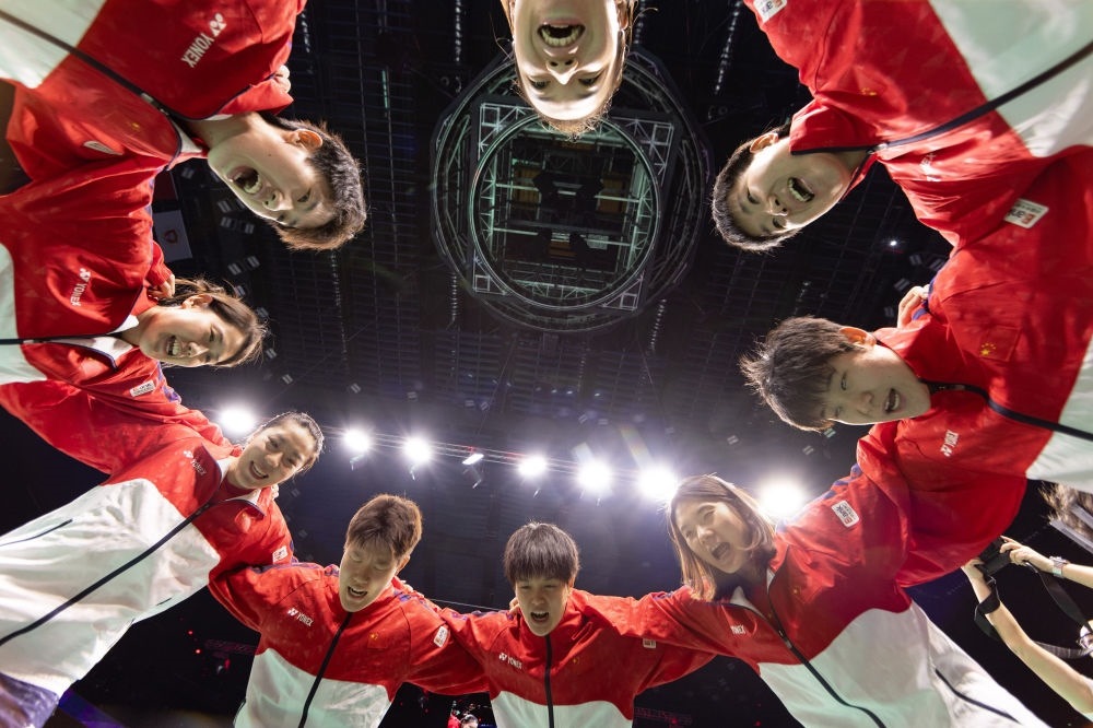 5月5日，中國(guó)隊(duì)在賽前互相鼓勵(lì)。新華社記者 江宏景 攝