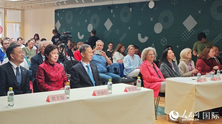 “漢語(yǔ)橋”瑞典賽區(qū)預(yù)選賽現(xiàn)場(chǎng)。人民網(wǎng)記者 殷淼攝