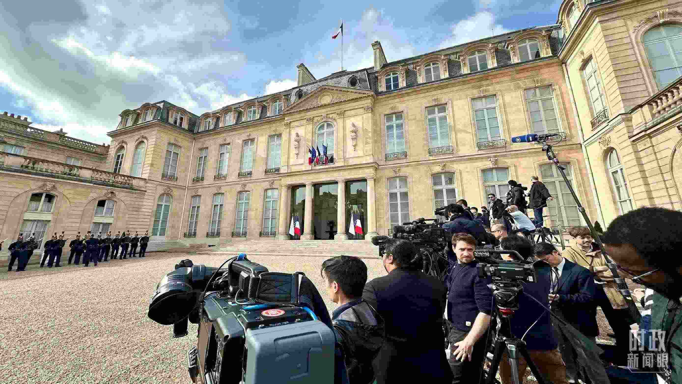 △愛麗舍宮。（總臺央視記者關(guān)舟拍攝）