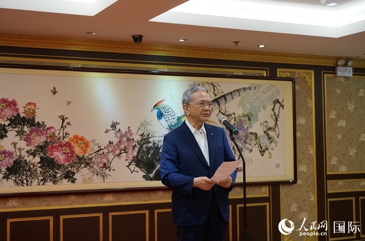 創(chuàng)價學會會長原田稔致辭。