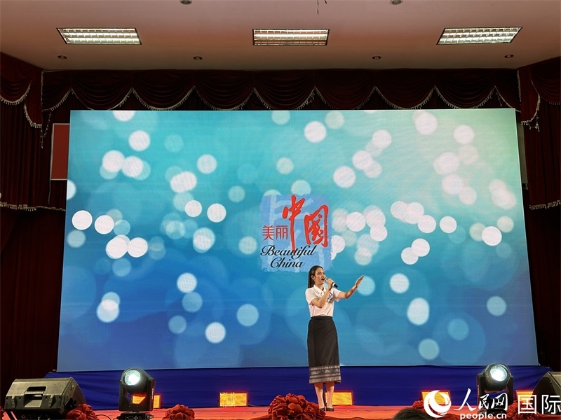 圖片：老撾選手進(jìn)行中文演講。孫廣勇攝