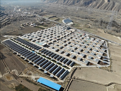 這是2020年11月6日拍攝的班彥新村全貌（無(wú)人機(jī)照片）。新華社記者 戴天放 攝