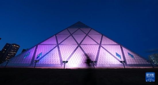 這是7月2日在哈薩克斯坦首都阿斯塔納拍攝的和平和諧宮。新華社記者 王建華 攝