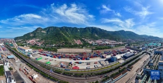 這是6月26日拍攝的中哈連云港物流合作基地（無人機(jī)照片）。新華社記者 季春鵬 攝