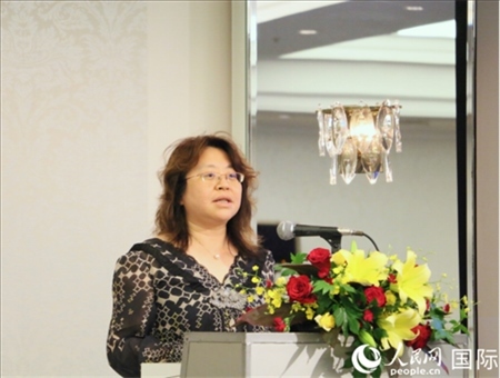 中國駐日本大使館經(jīng)濟(jì)商務(wù)公使羅曉梅致辭。人民網(wǎng) 許可攝