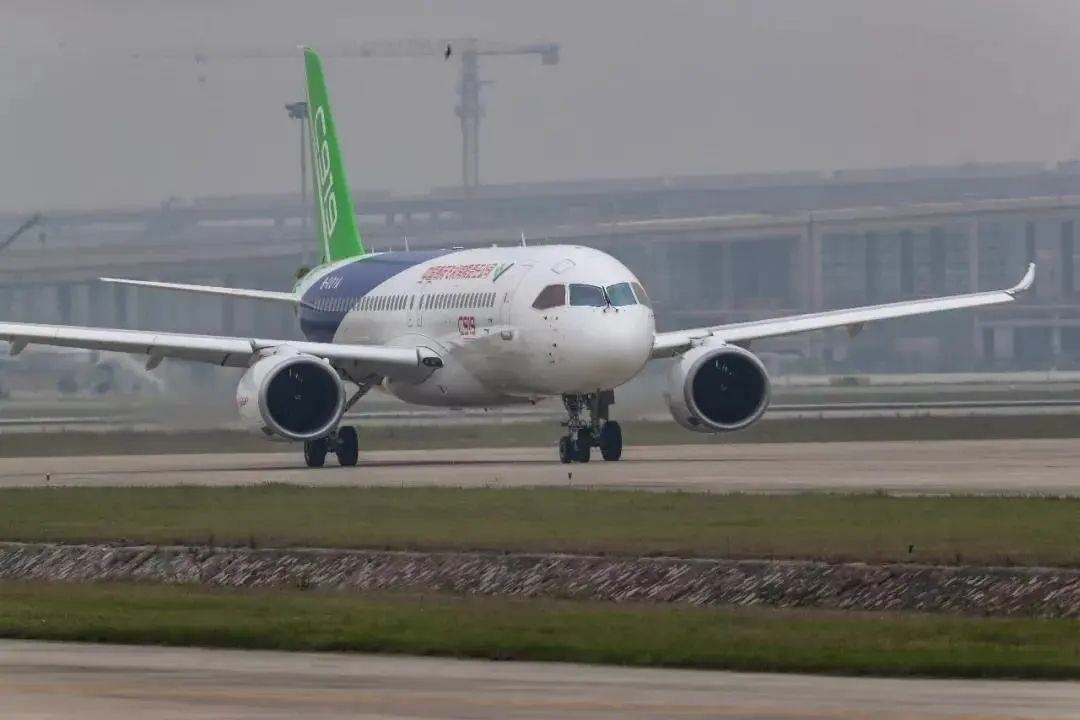 從一扇“門(mén)”、一座“城”、兩張“網(wǎng)”，看浦東新區(qū)改革常新