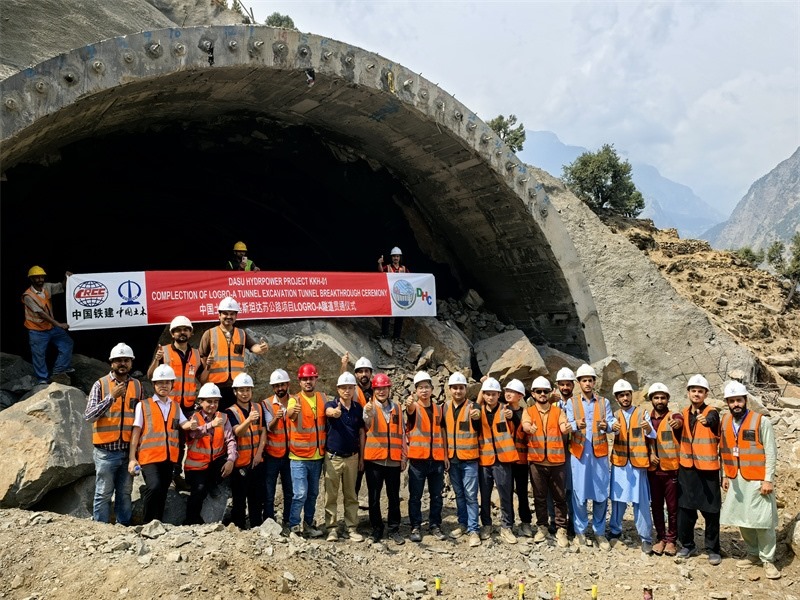 7月29日貫通儀式現(xiàn)場(chǎng)圖片。中國(guó)土木工程集團(tuán) 供圖