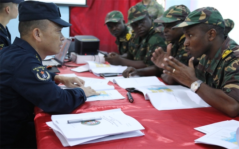 聯(lián)合導演部磋商。崔曉洋攝