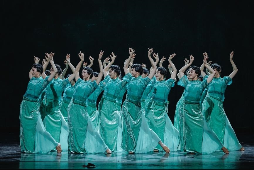 舞劇《熱血當(dāng)歌》演出現(xiàn)場(chǎng)。主辦方供圖