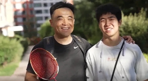 劉建波、劉傲寒父子。北航供圖