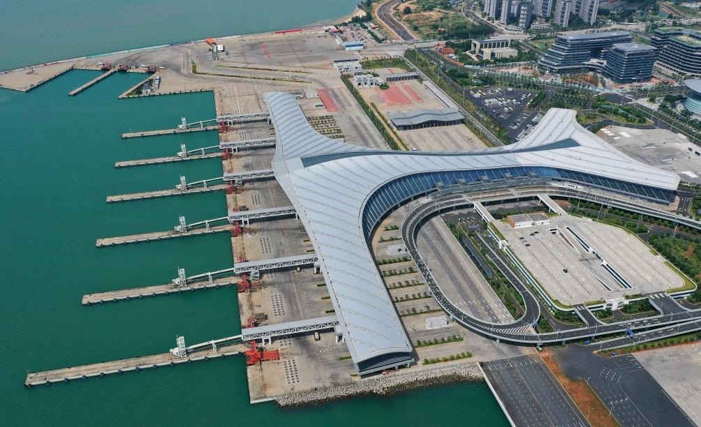 這是已經(jīng)停航的?？谛潞８郏?月4日攝，無(wú)人機(jī)照片）。新華社記者 郭程 攝