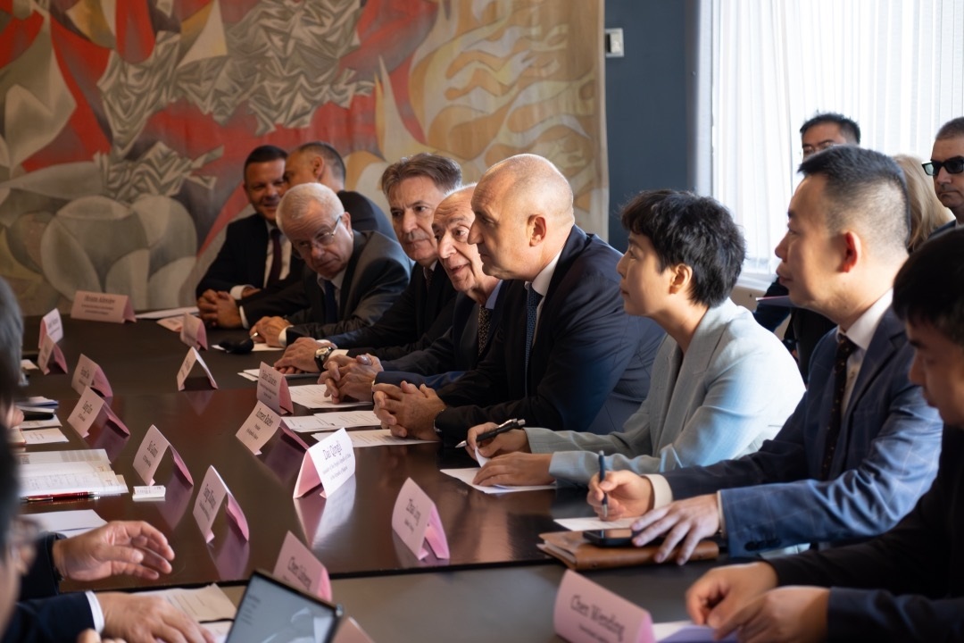 會議現(xiàn)場。中國駐保加利亞大使館供圖。