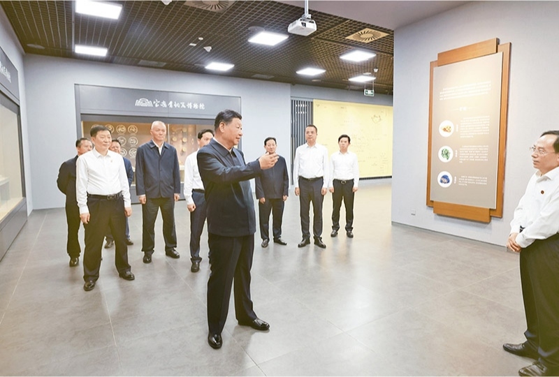 2024年9月10日，中共中央總書記、國家主席、中央軍委主席習近平在前往甘肅考察途中，來到陜西省寶雞市參觀寶雞青銅器博物院。 新華社記者 王曄/攝