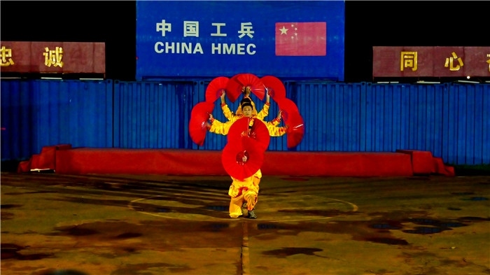 中國傳統(tǒng)文化節(jié)目表演。孫千攝