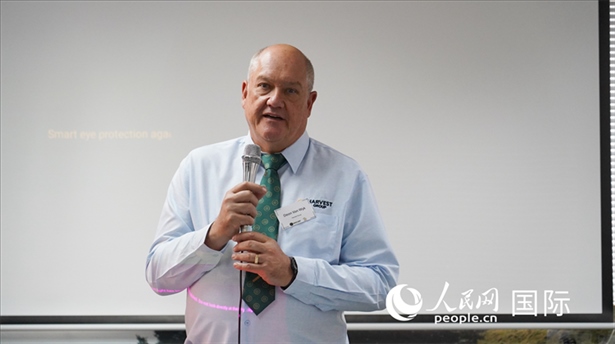 碩豐集團市場總監(jiān)迪恩·范·維克發(fā)言。人民網(wǎng) 張茜攝