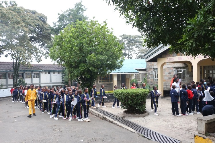 考場現(xiàn)場。埃格頓大學孔子學院供圖