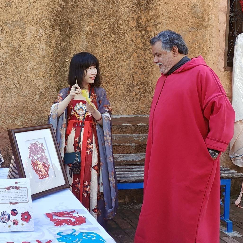 中國文化產(chǎn)品介紹。拉巴特中國文化中心供圖