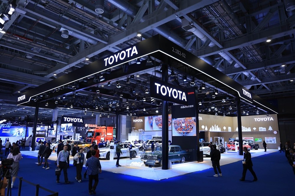 第七屆進(jìn)博會豐田展臺。人民網(wǎng)記者 車柯蒙攝