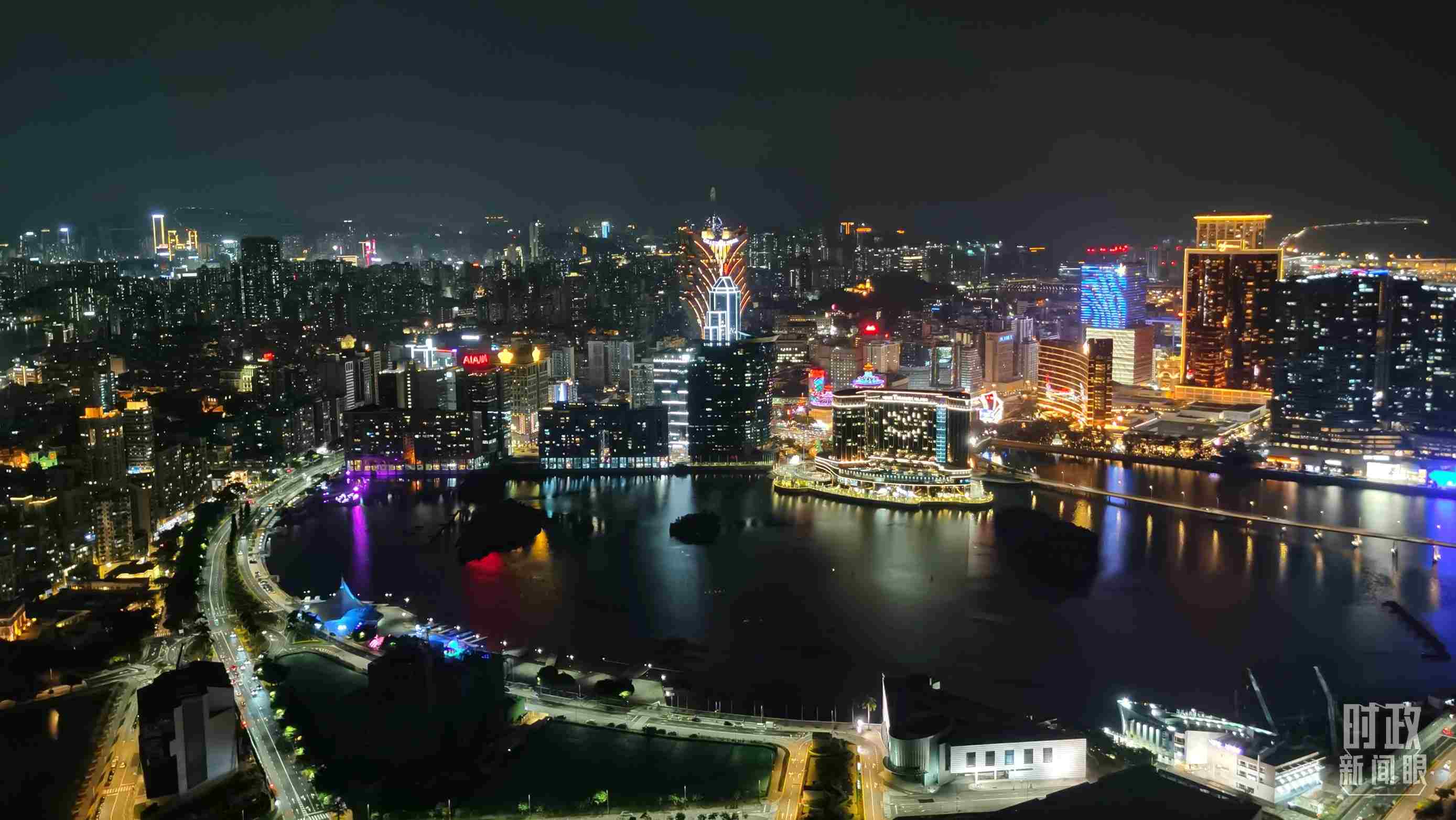 △澳門夜景。（總臺央視記者曹亞星拍攝）