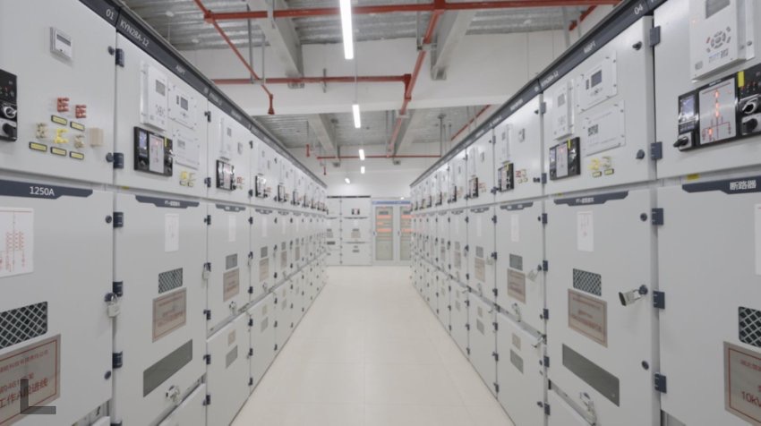 300兆瓦壓氣儲(chǔ)能示范工程高壓配電室。受訪者供圖