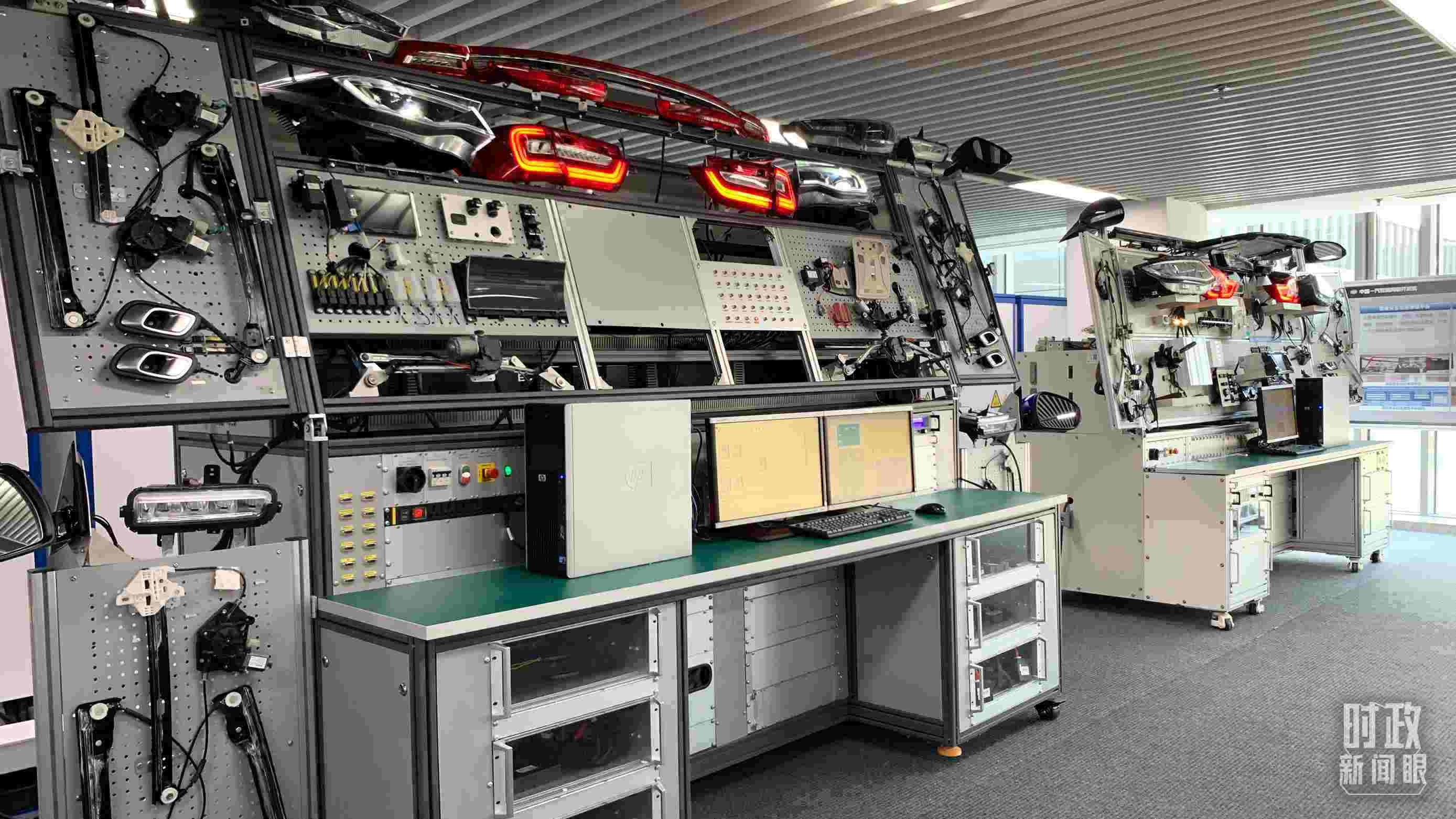 △吉林長(zhǎng)春，一汽整車硬件測(cè)試實(shí)驗(yàn)室。（總臺(tái)央視記者邢彬拍攝）
