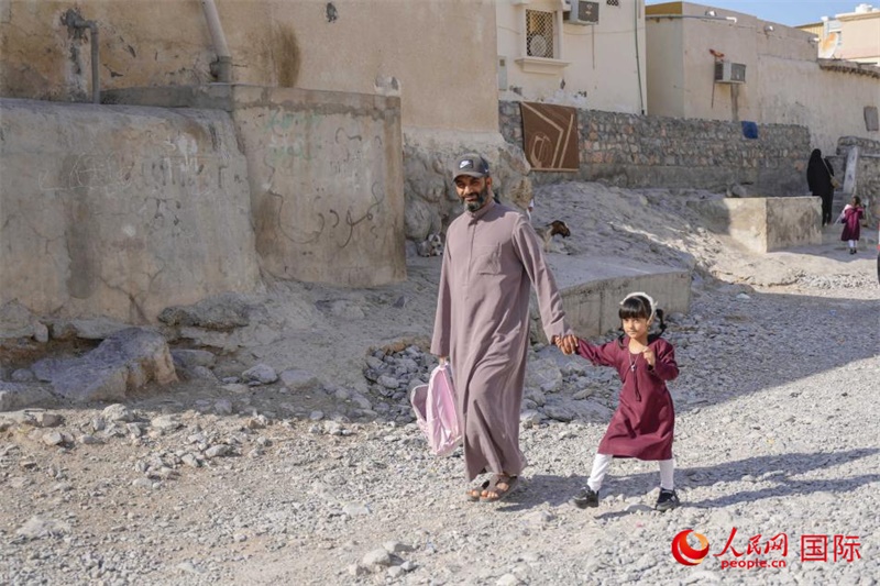 庫(kù)姆扎爾村掠影。人民網(wǎng) 塔里克·易卜拉欣攝