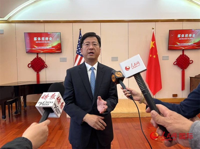 張建敏接受人民網(wǎng)等媒體記者采訪。人民網(wǎng) 鄧圩攝