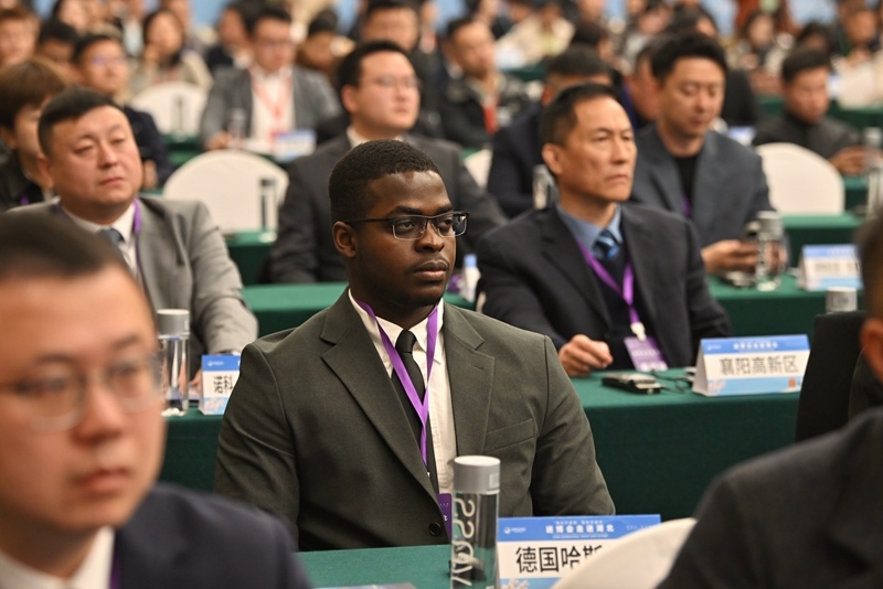 外企代表參加“進(jìn)博會(huì)走進(jìn)湖北”活動(dòng)主題推介會(huì)。人民網(wǎng)記者 翁奇羽攝