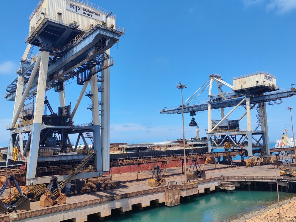 關(guān)丹港一景。（人民日?qǐng)?bào)記者楊一 攝）