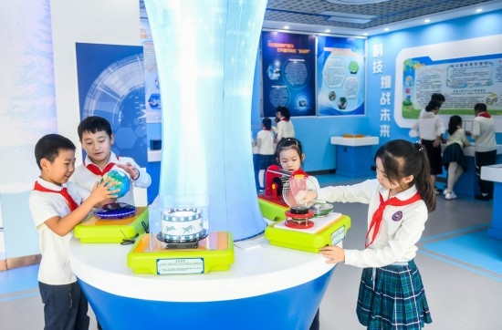 重慶高新區(qū)科學(xué)課堂。